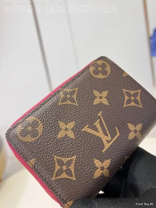 Firstbag VUITTON WALLET-11.5*8.5*2.2cm LOUIS Lou 0610